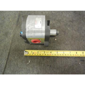 NEW Korea India REXROTH GEAR PUMP # F000510500 # 03W19-7361-P104617-148