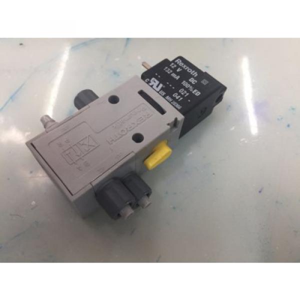 REXROTH Italy Japan R432008662 P-026641-004 4way Single Solenoid 12V DC Pneumatic Valve #2 image